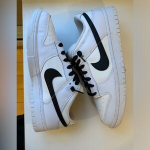 Mens Nike Dunks Reverse Panda 2023